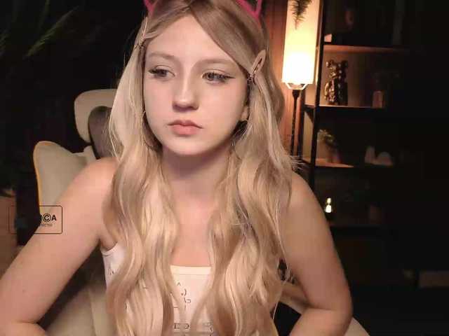 Aliselle live cam on BongaCams