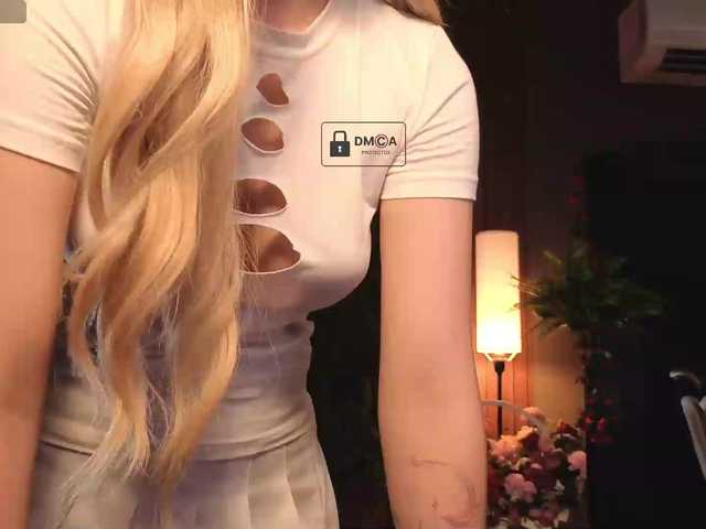 Aliselle live cam on BongaCams