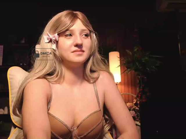 Aliselle live webcam show