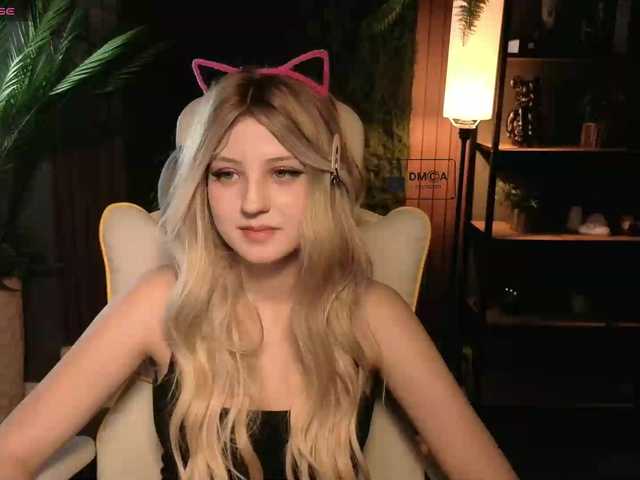Aliselle live cam on BongaCams