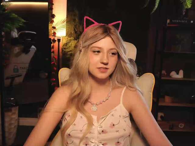 Aliselle live cam on BongaCams