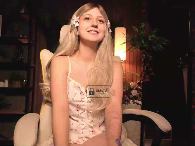 Aliselle live webcam show