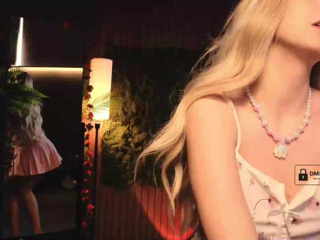 Aliselle live cam on BongaCams