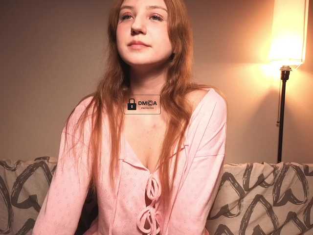 Aliselle live cam on BongaCams