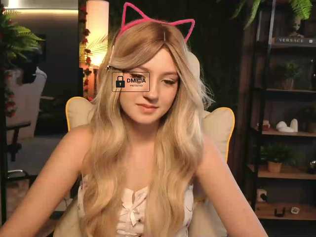 Aliselle live cam on BongaCams
