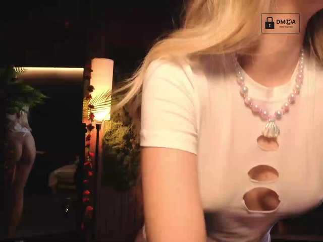 Aliselle live cam on BongaCams