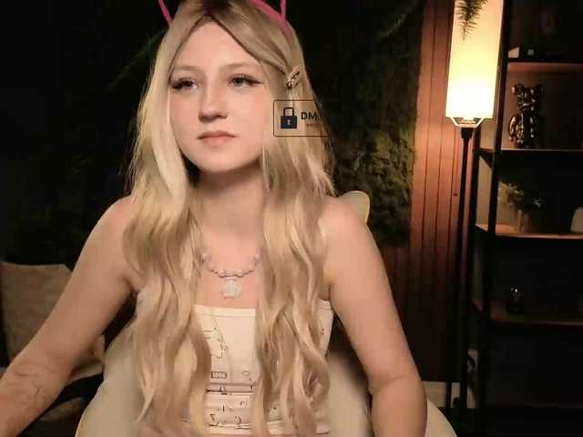 Aliselle live cam on BongaCams