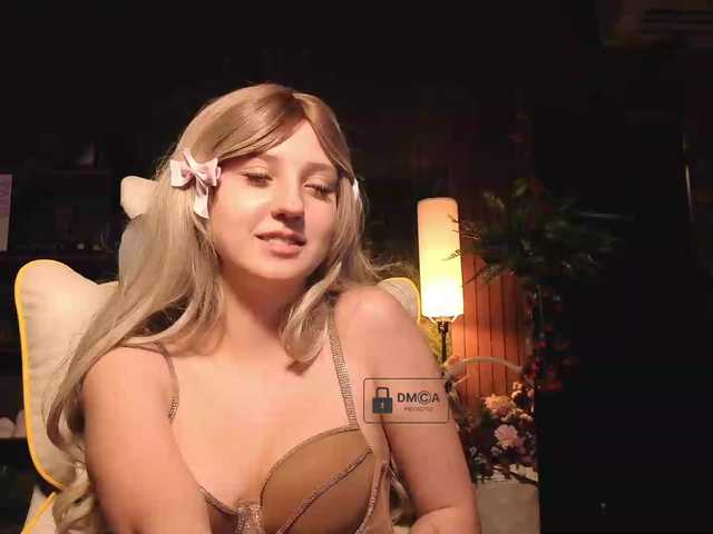 Aliselle live webcam show