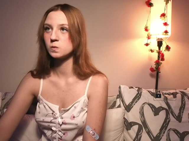 Aliselle live webcam show