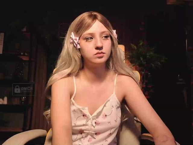Aliselle live cam on BongaCams