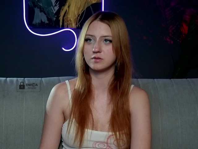 Aliselle live cam on BongaCams