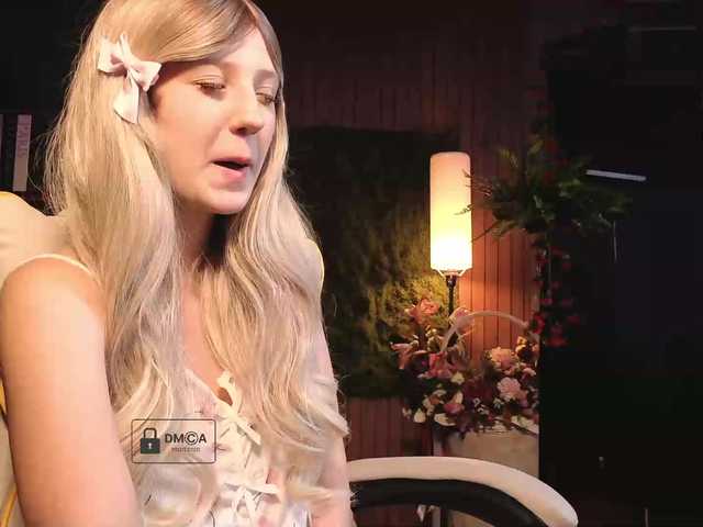 Aliselle live webcam show
