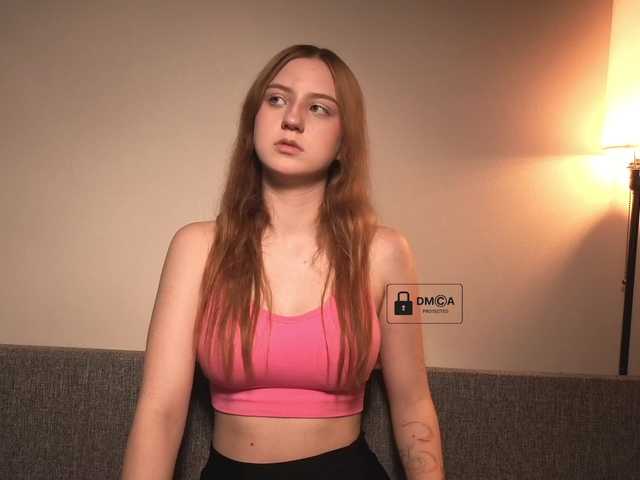 Aliselle live cam on BongaCams