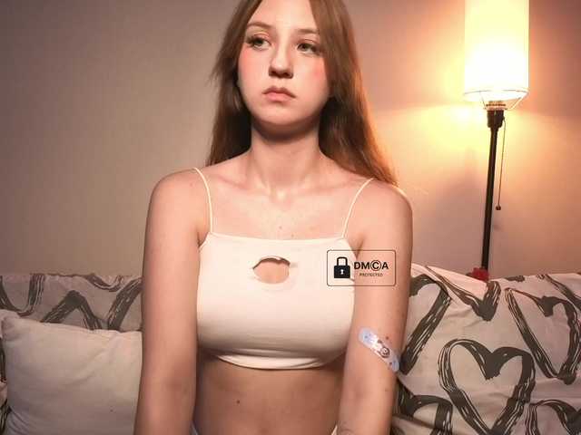 Aliselle live webcam show