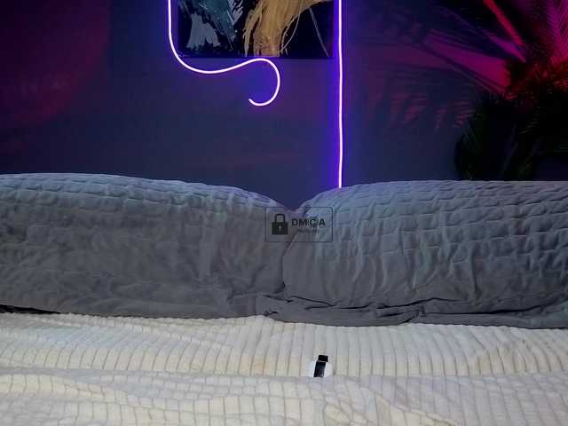 Aliselle live cam on BongaCams
