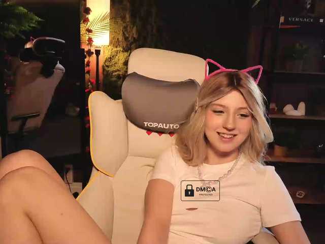 Aliselle live cam on BongaCams
