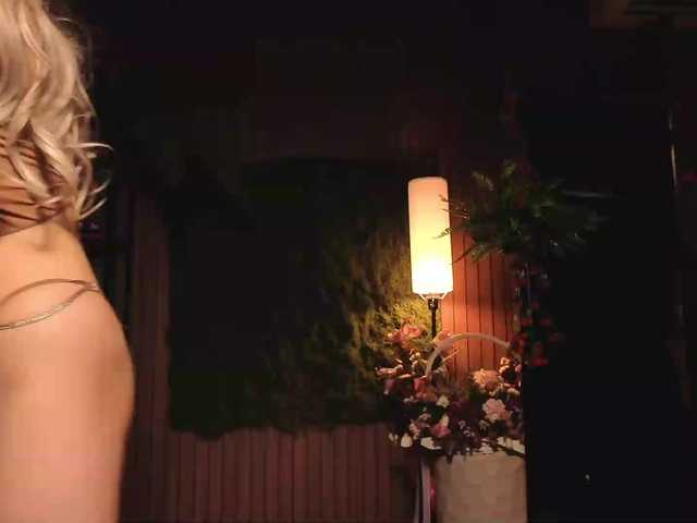 Aliselle live cam on BongaCams