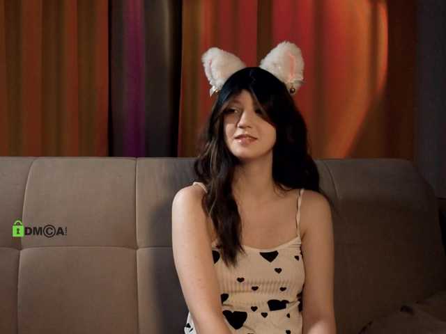 Aliselle live cam on BongaCams
