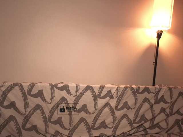 Aliselle live cam on BongaCams
