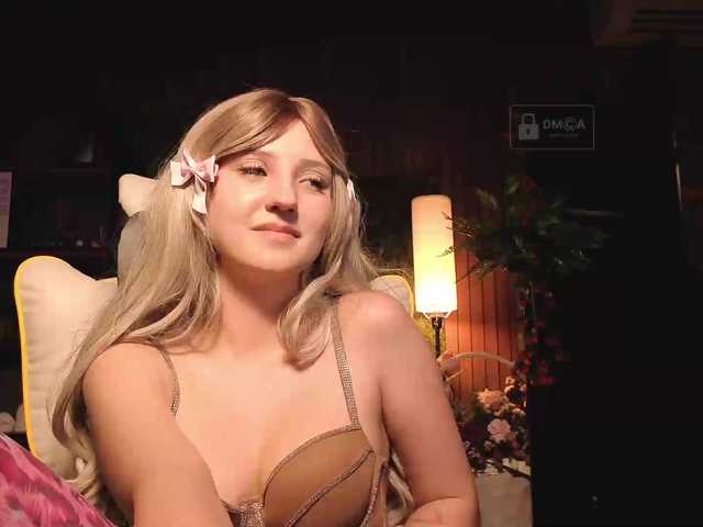 Aliselle live cam on BongaCams