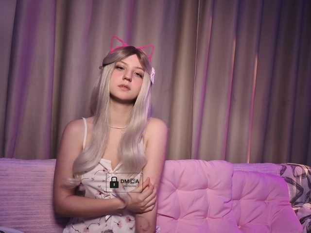 Aliselle live cam on BongaCams
