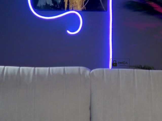 Aliselle live cam on BongaCams