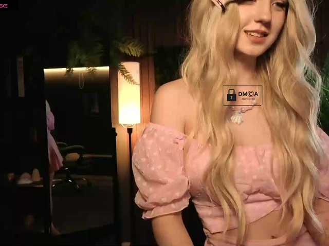 Aliselle live cam on BongaCams