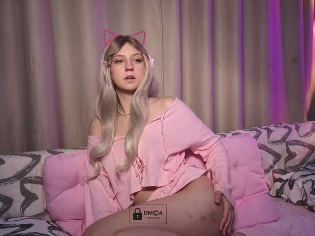 Aliselle live cam on BongaCams