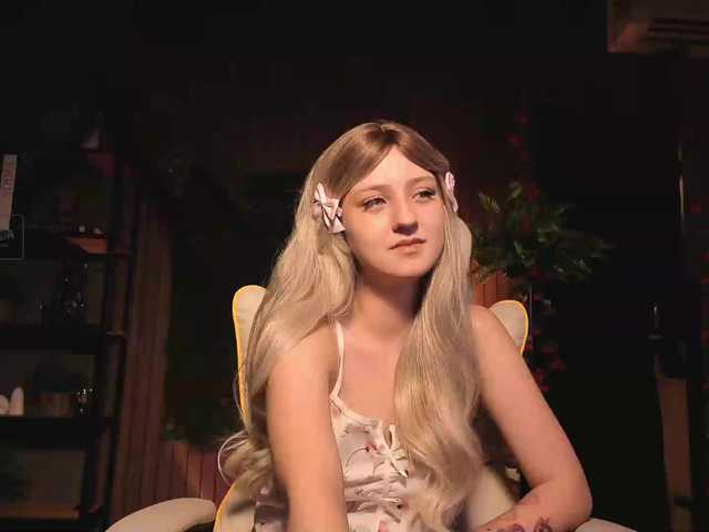 Aliselle live cam on BongaCams