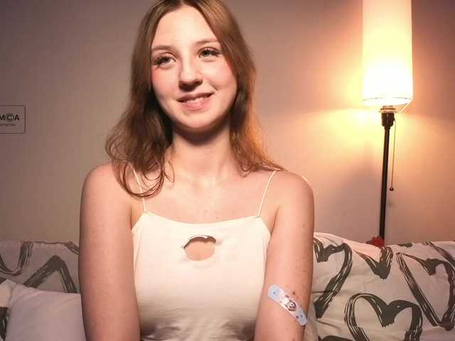 Aliselle live cam on BongaCams
