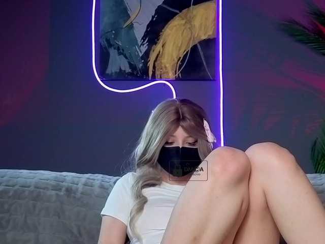 Aliselle live cam on BongaCams