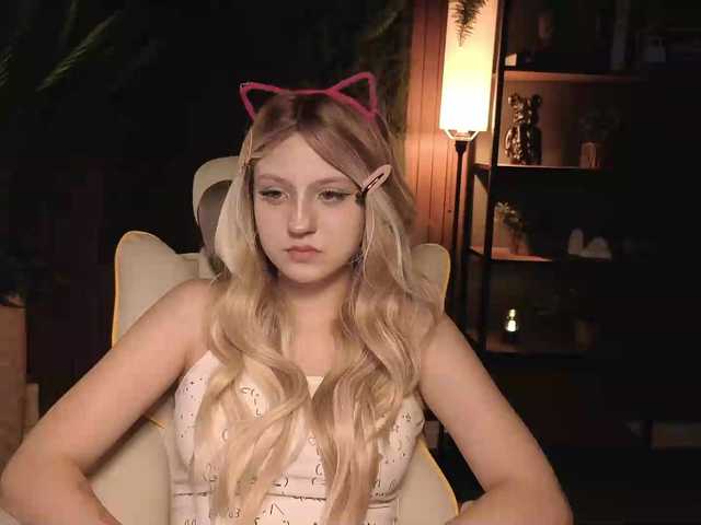 Aliselle live cam on BongaCams