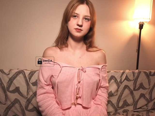 Aliselle live cam on BongaCams
