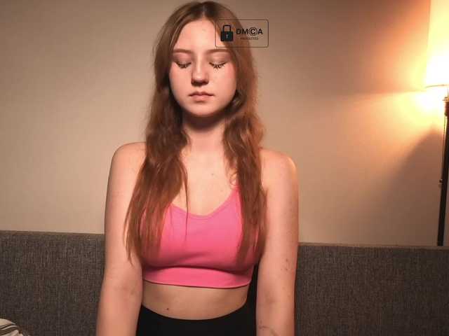 Aliselle live cam on BongaCams