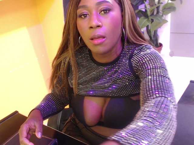 NahianMorris live webcam show