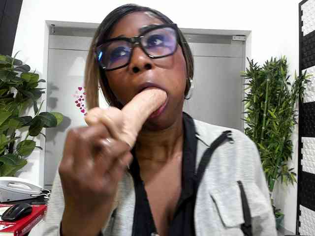 NahianMorris webcam
