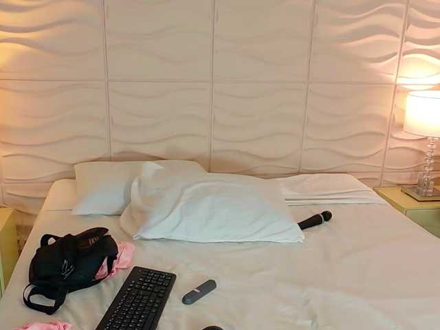 EvaLarsson live cam preview