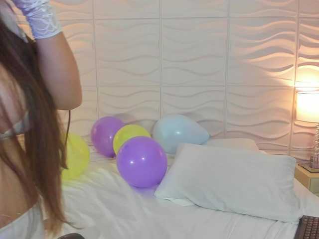 EvaLarsson — live female cam