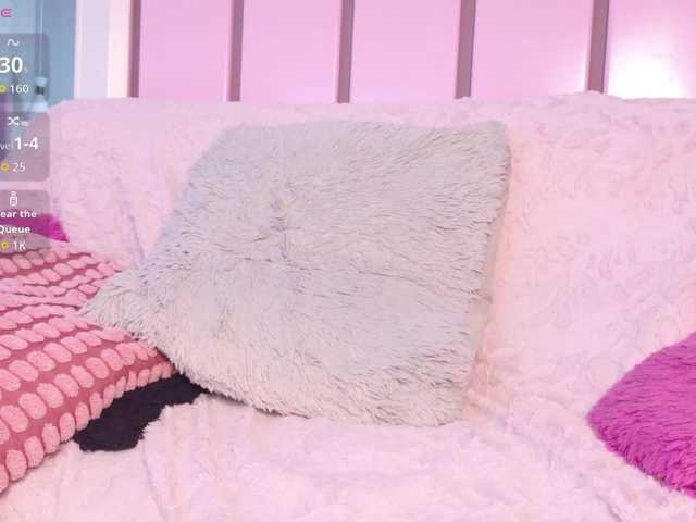 CoralVega live cam on BongaCams