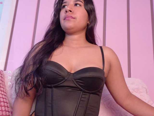 CoralVega live cam on BongaCams