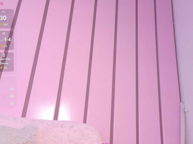 CoralVega live cam on BongaCams