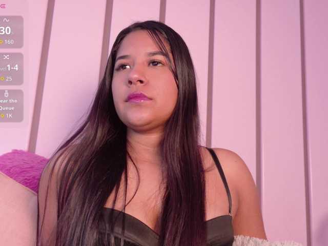 CoralVega live cam on BongaCams