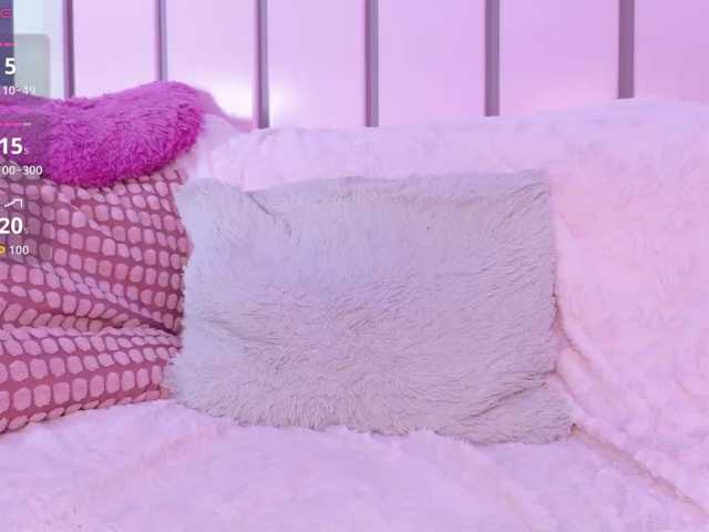 CoralVega live cam on BongaCams