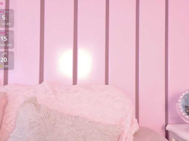 CoralVega live cam on BongaCams