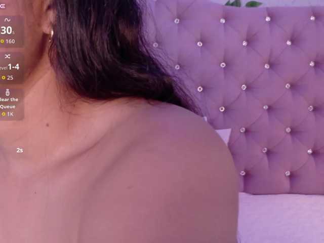 CoralVega live cam on BongaCams