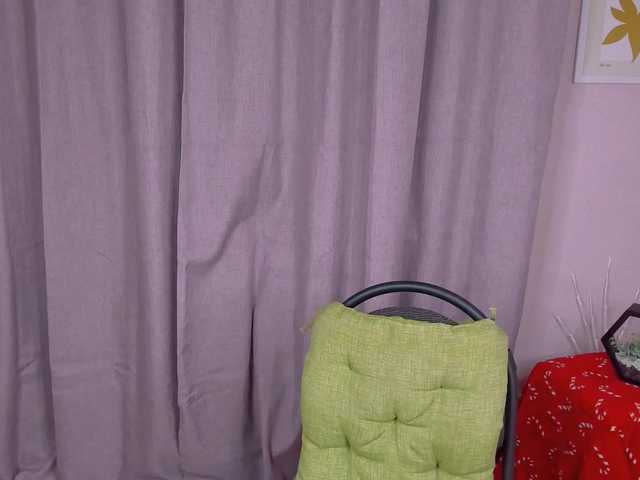Zorianaa live cam on BongaCams
