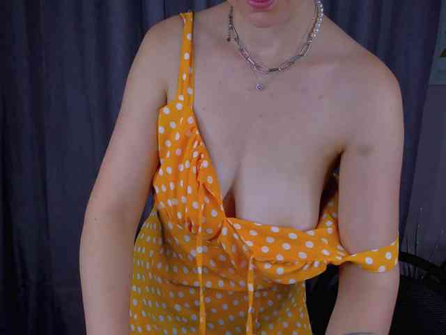 Zorianaa webcam
