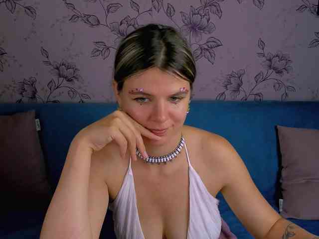 Zorianaa webcam
