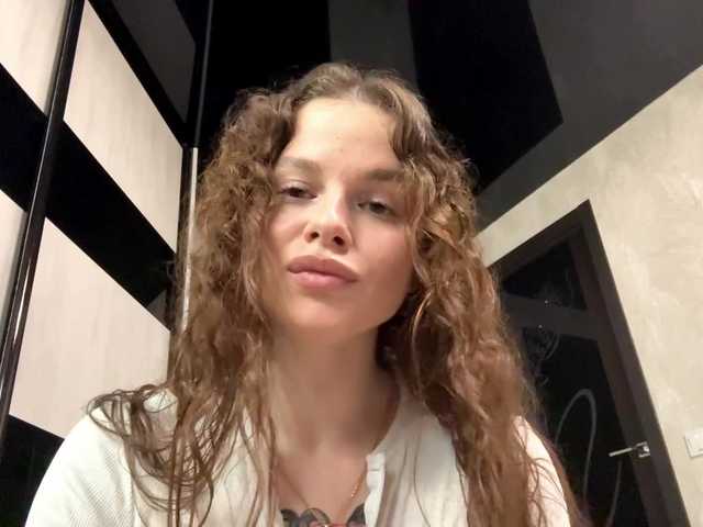 KatriceSarcone live cam on BongaCams