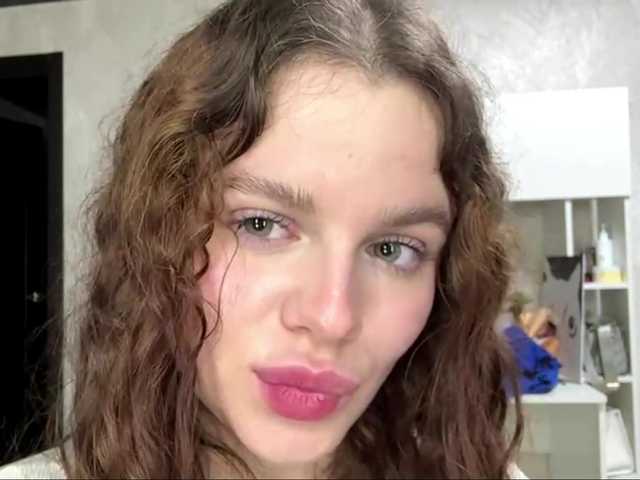 KatriceSarcone live cam on BongaCams